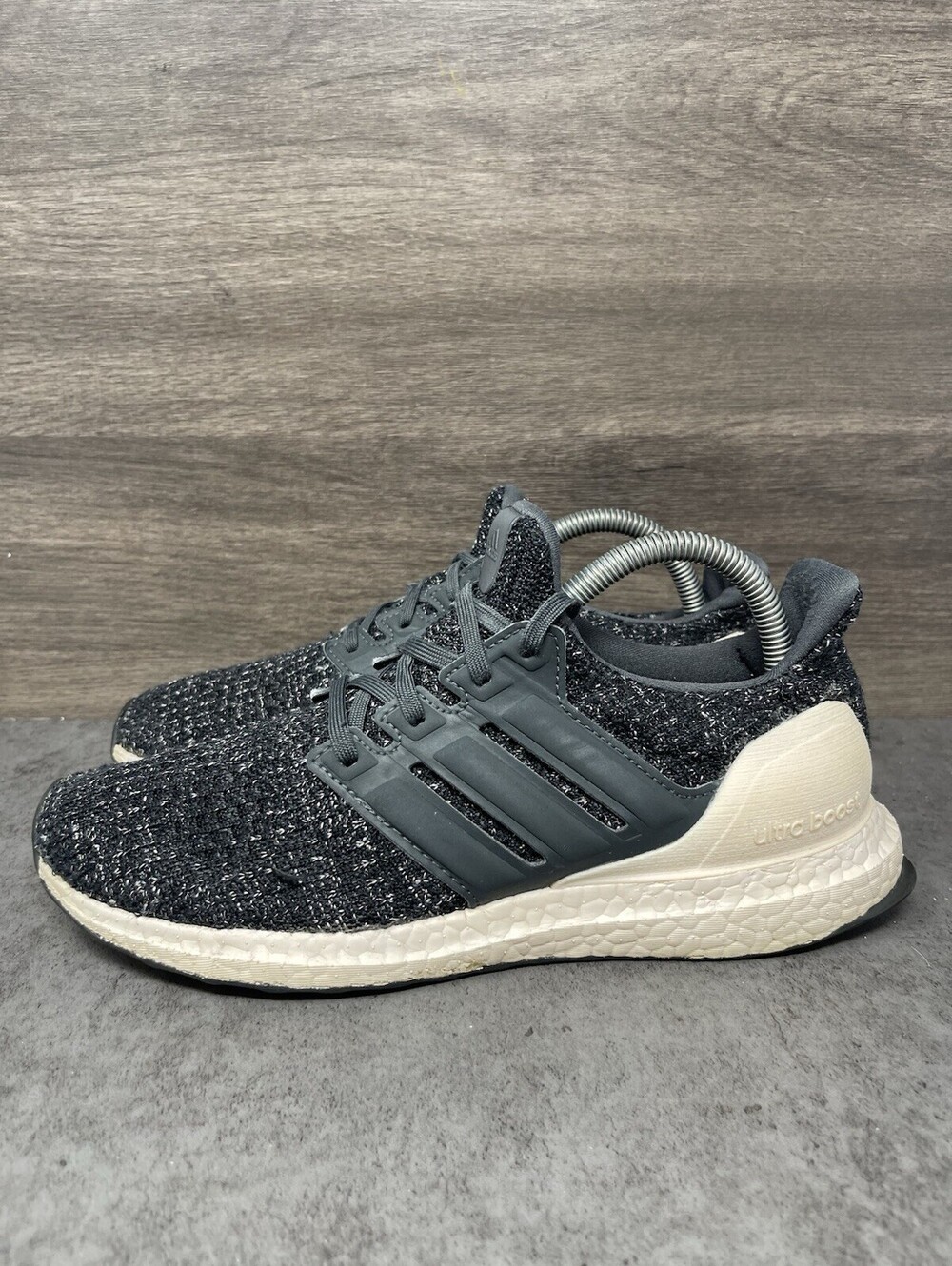 adidas UltraBoost 4.0 Black Orchid Size 8 Womens Running Shoes DB3210